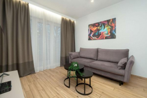 Cosy Apartment with Parking by Rent like home